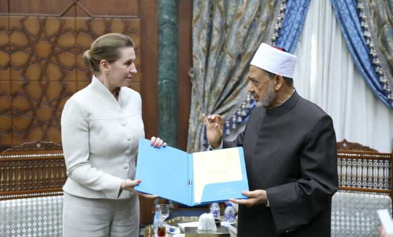 Grand Syaikh Al Azhar : Barat Memaksakan Homoseksual di Timur
